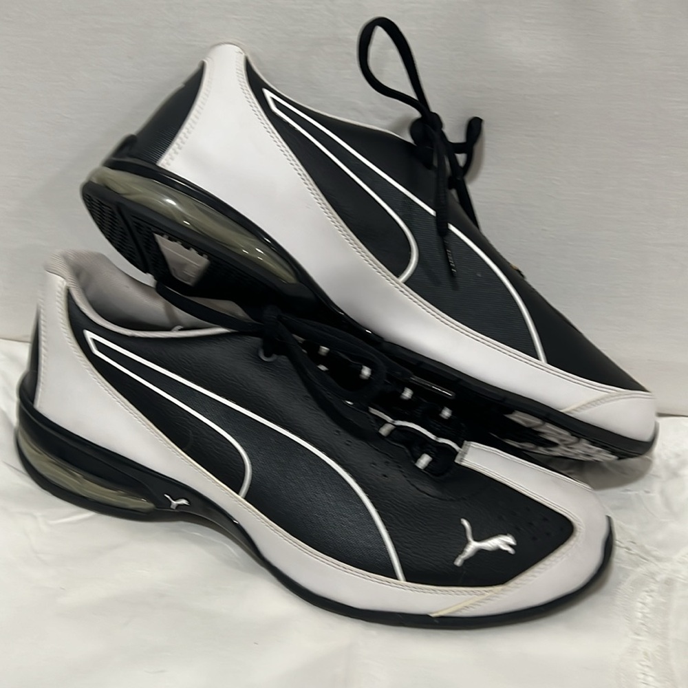 PUMA Men's Black and White Athletic Sneakers